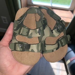 Camo Old Navy sandals
